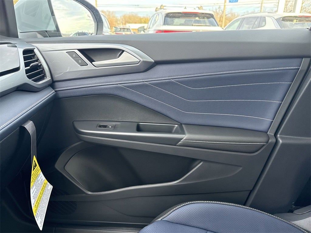 2026 Volkswagen Taos 1.5T SEL