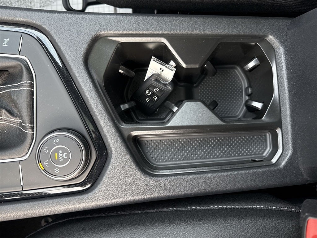 2026 Volkswagen Taos 1.5T SEL