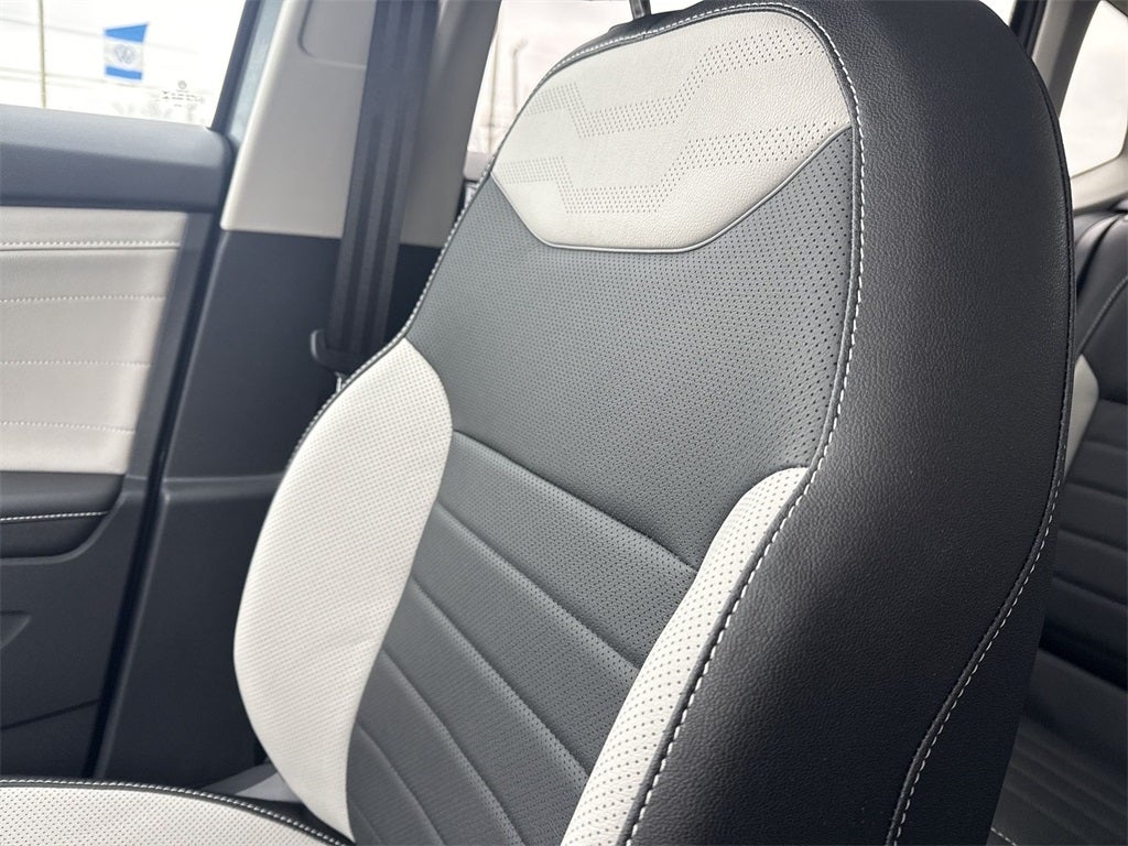 2026 Volkswagen Taos 1.5T SEL