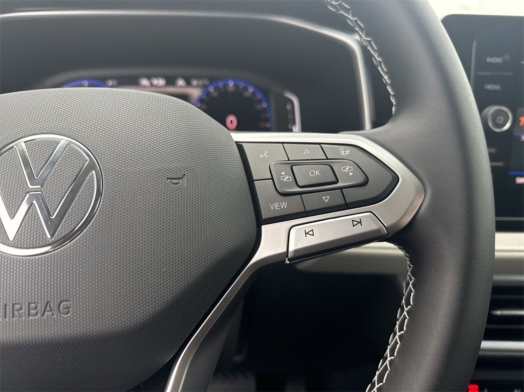 2025 Volkswagen Taos 1.5T SEL