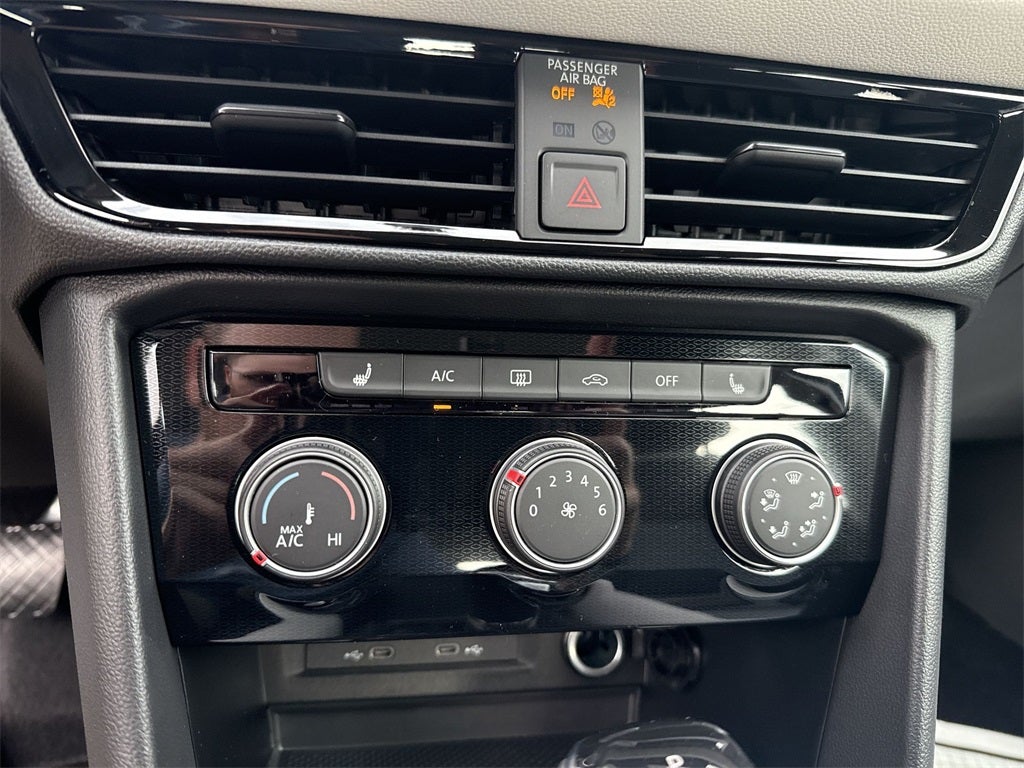 2025 Volkswagen Taos 1.5T S