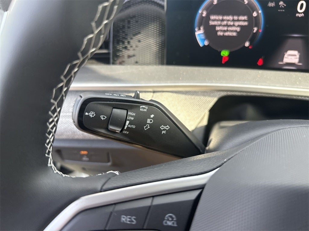 2025 Volkswagen Tiguan 2.0T S