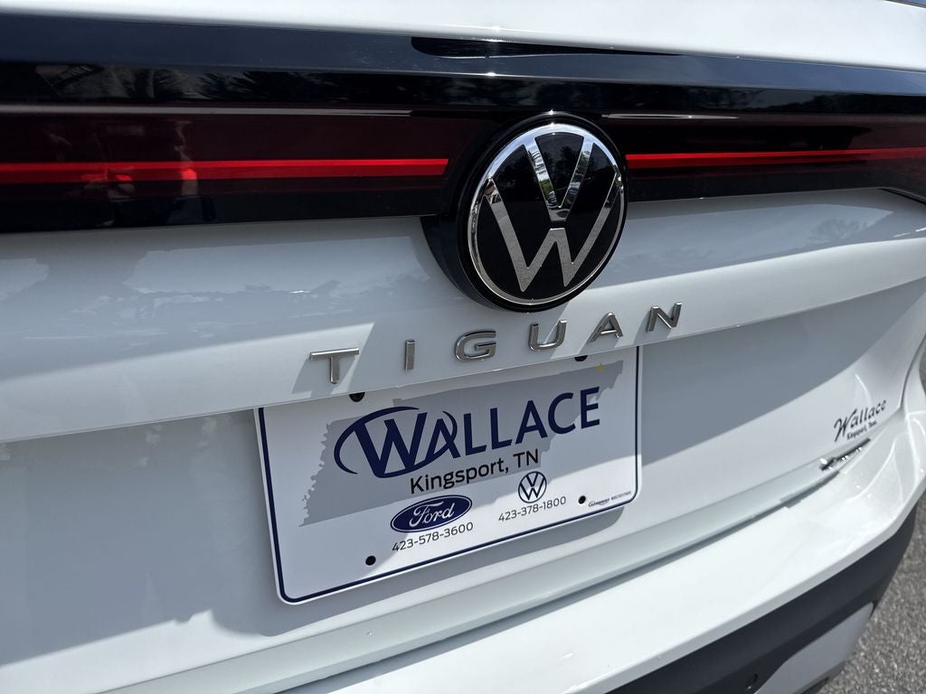 2026 Volkswagen Tiguan 2.0T SE