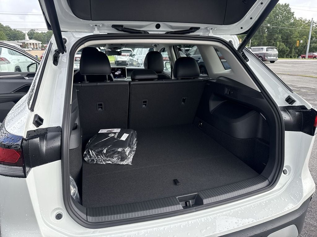 2026 Volkswagen Tiguan 2.0T SE