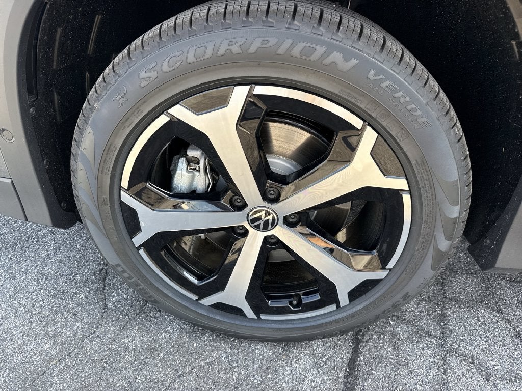 2026 Volkswagen Tiguan SE