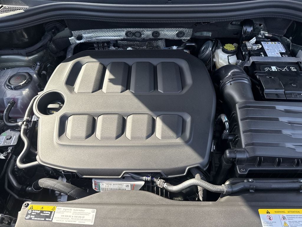 2026 Volkswagen Tiguan 2.0T SEL R-Line Turbo