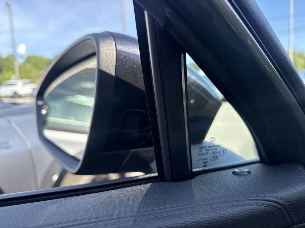 2026 Volkswagen Tiguan 2.0T SEL R-Line Turbo