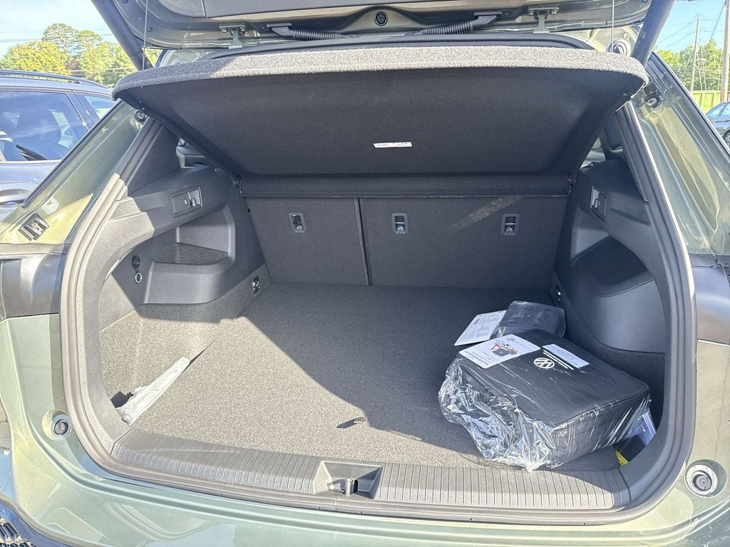 2026 Volkswagen Tiguan 2.0T SEL R-Line Turbo