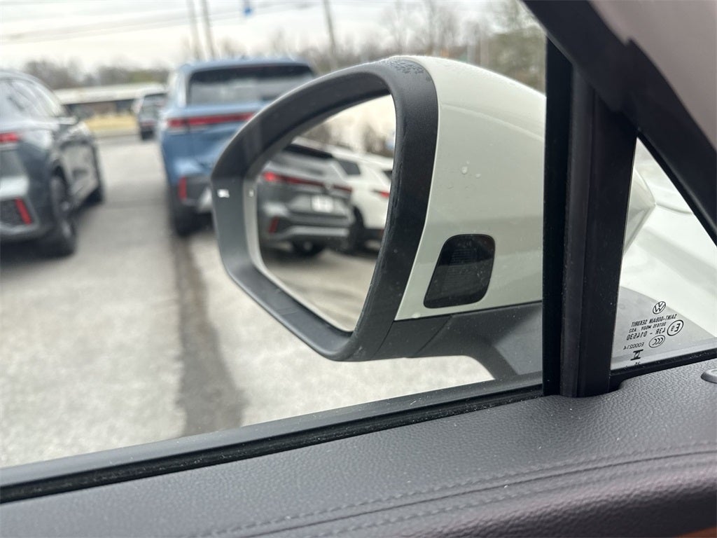 2026 Volkswagen Tiguan 2.0T SEL R-Line Turbo