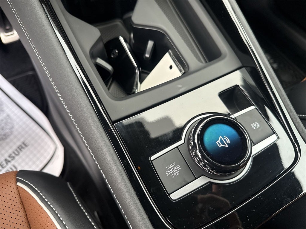 2026 Volkswagen Tiguan 2.0T SEL R-Line Turbo