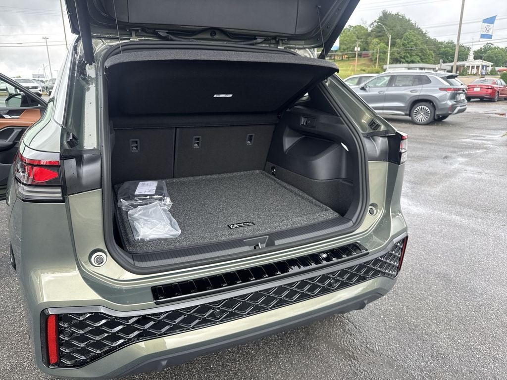 2026 Volkswagen Tiguan 2.0T SEL R-Line Turbo