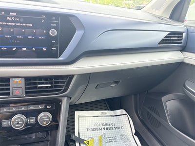 2024 Volkswagen Taos 1.5T SE