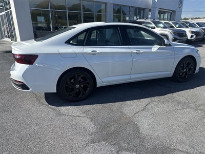 2025 Volkswagen Jetta 1.5T SE