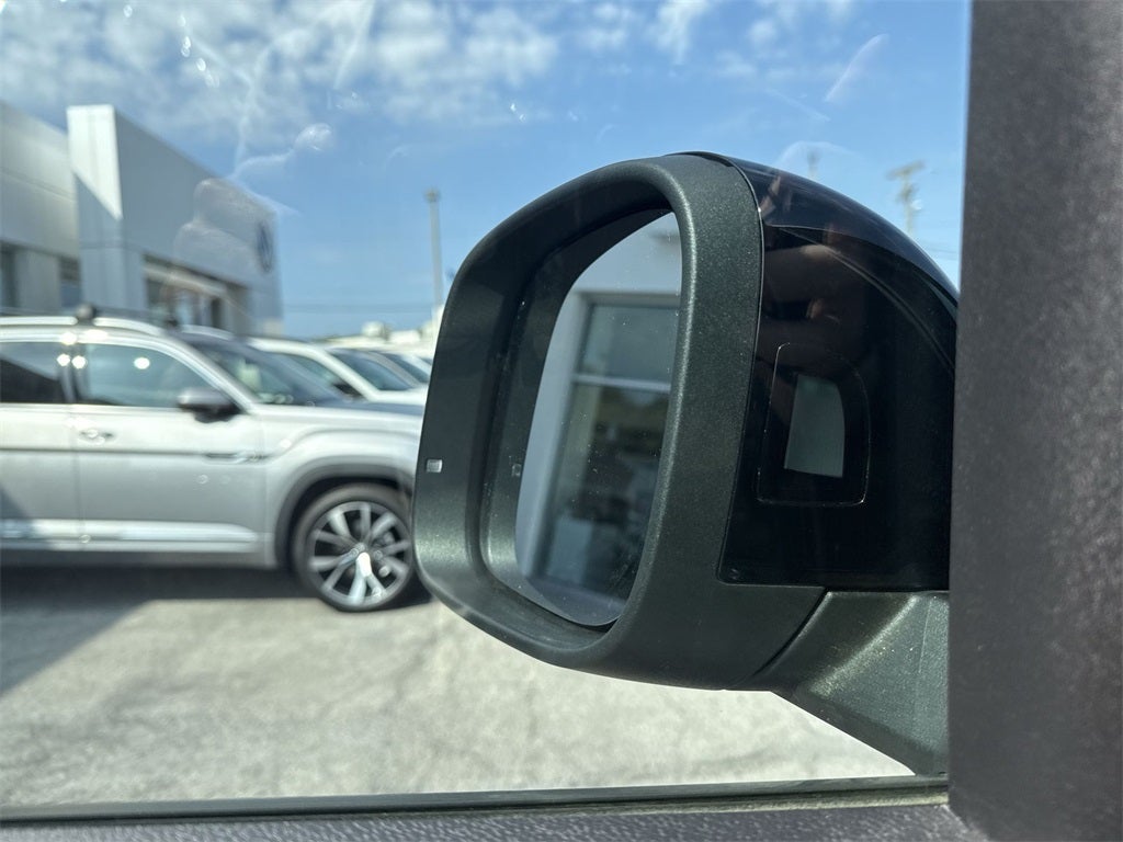 2025 Volkswagen ID. Buzz Pro S