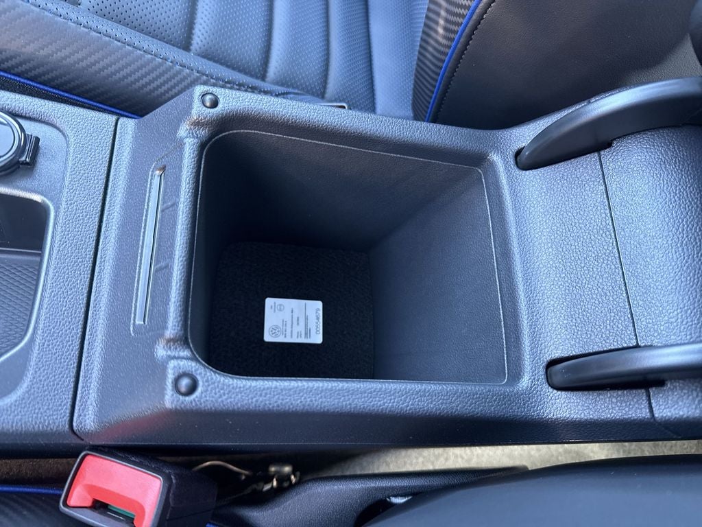 2026 Volkswagen Golf R 2.0T