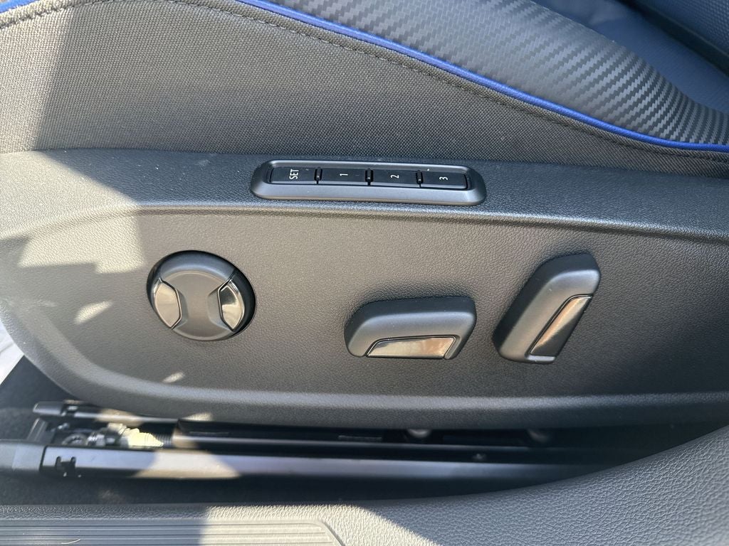 2026 Volkswagen Golf R 2.0T