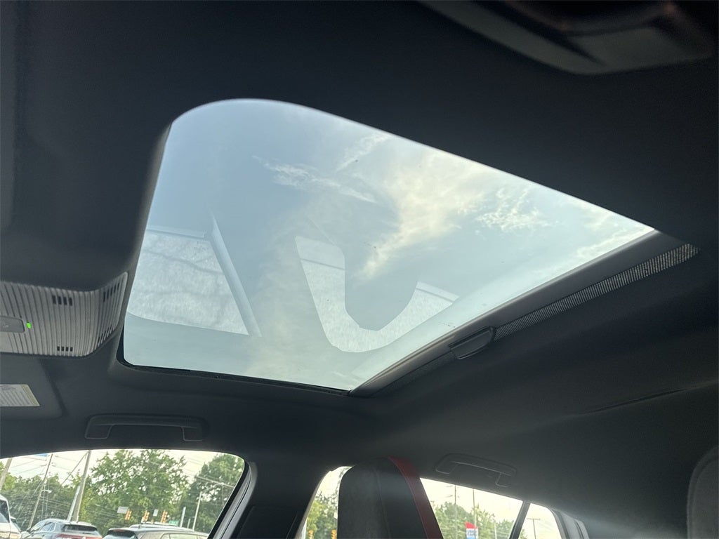 2025 Volkswagen Golf GTI 2.0T SE