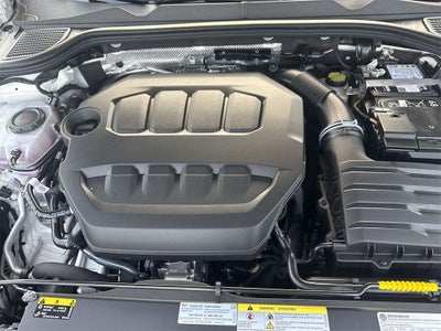 2025 Volkswagen Golf GTI 2.0T SE