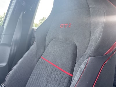 2025 Volkswagen Golf GTI 2.0T SE