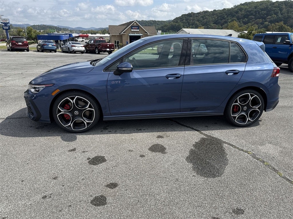 2025 Volkswagen Golf GTI Autobahn
