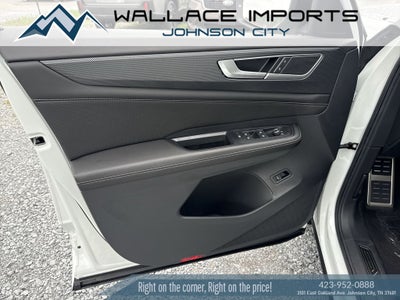 2026 Volkswagen Atlas Cross Sport 2.0T SEL R-Line Black