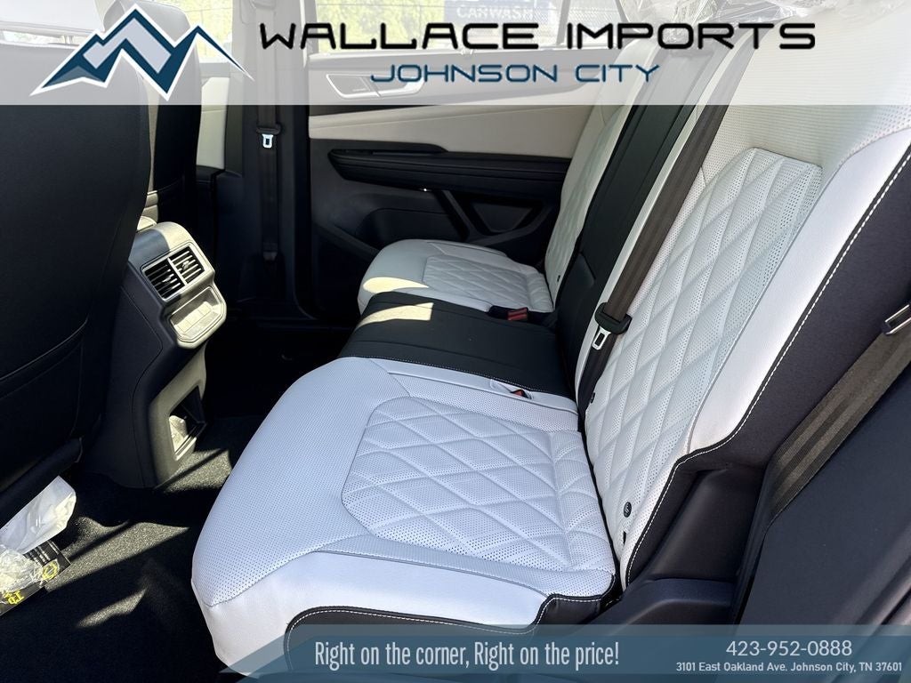 2026 Volkswagen Atlas Cross Sport 2.0T SEL Premium R-Line