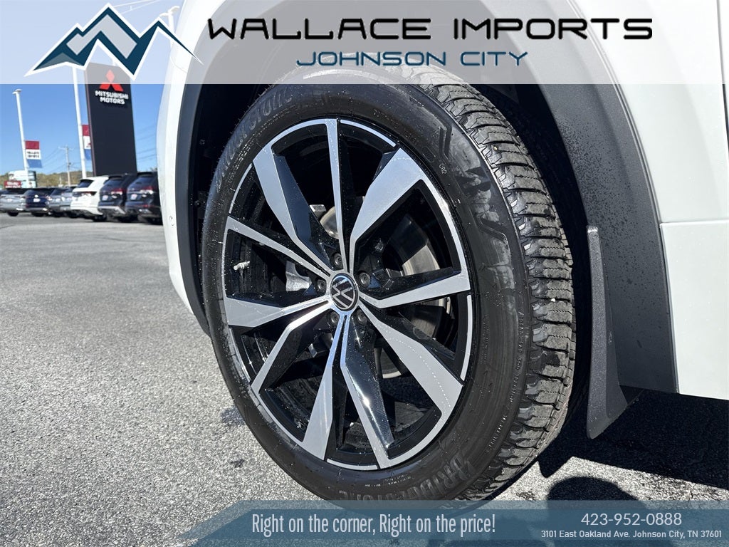 2026 Volkswagen Atlas Cross Sport 2.0T SEL Premium R-Line