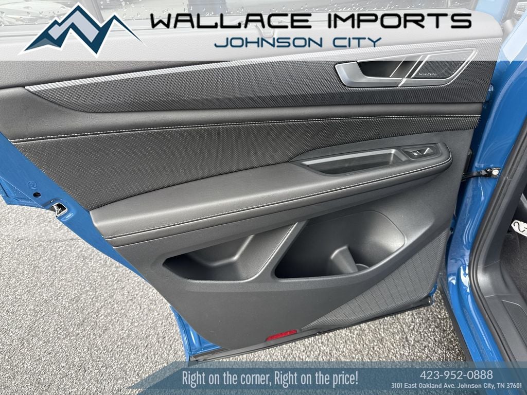 2026 Volkswagen Atlas Cross Sport SEL Premium R-Line