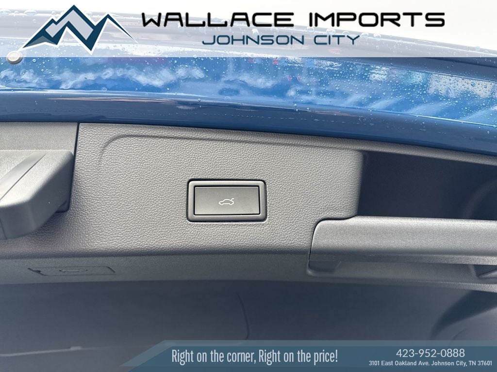 2026 Volkswagen Atlas Cross Sport SEL Premium R-Line