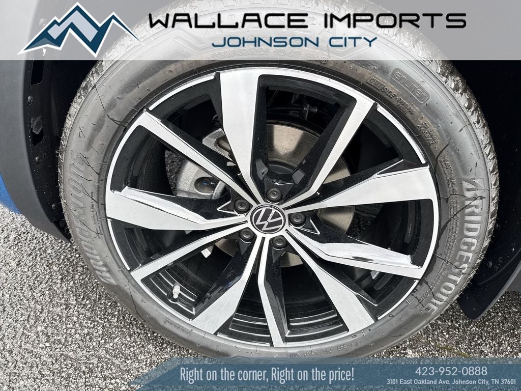2026 Volkswagen Atlas Cross Sport SEL Premium R-Line