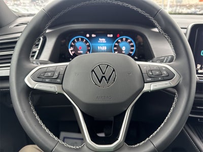 2026 Volkswagen Atlas Cross Sport 2.0T SE w/Technology