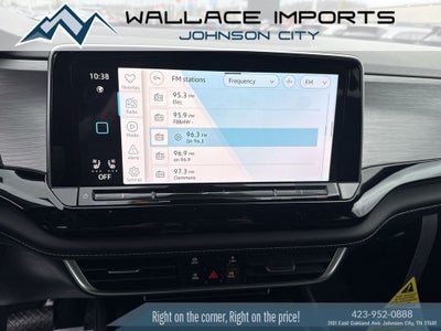 2026 Volkswagen Atlas Cross Sport 2.0T SE w/Technology