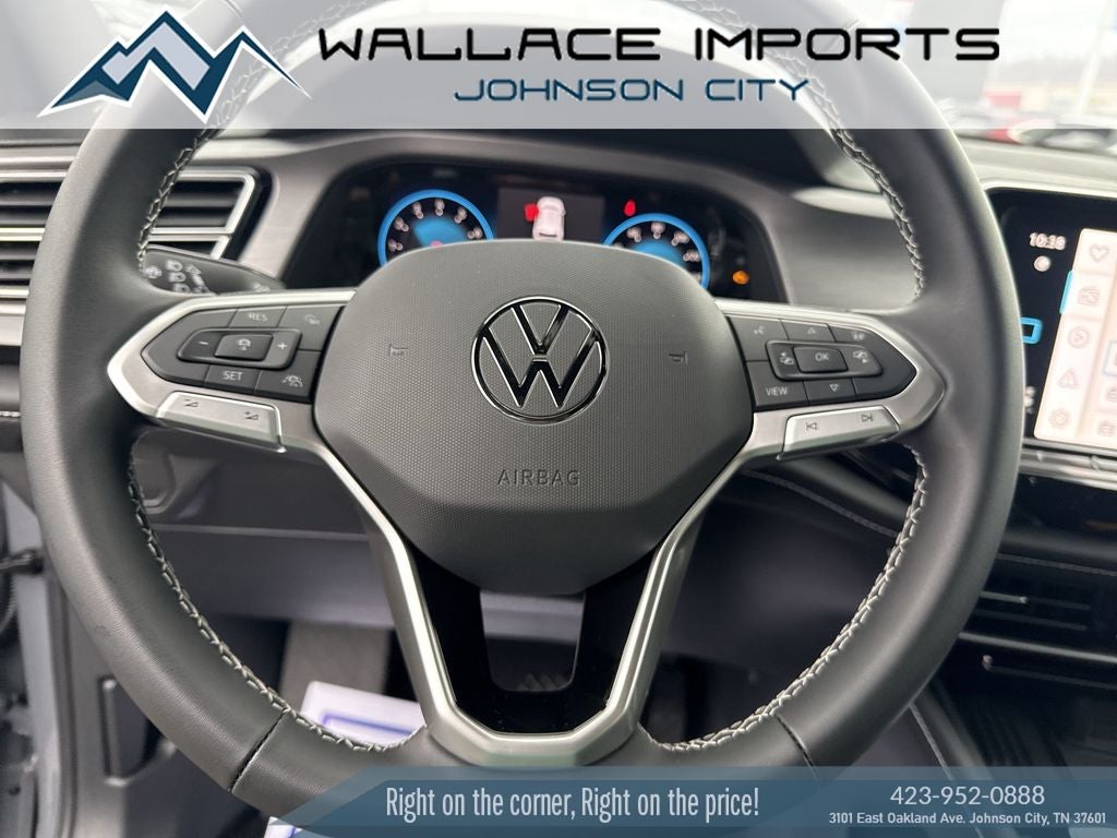 2026 Volkswagen Atlas Cross Sport 2.0T SE w/Technology