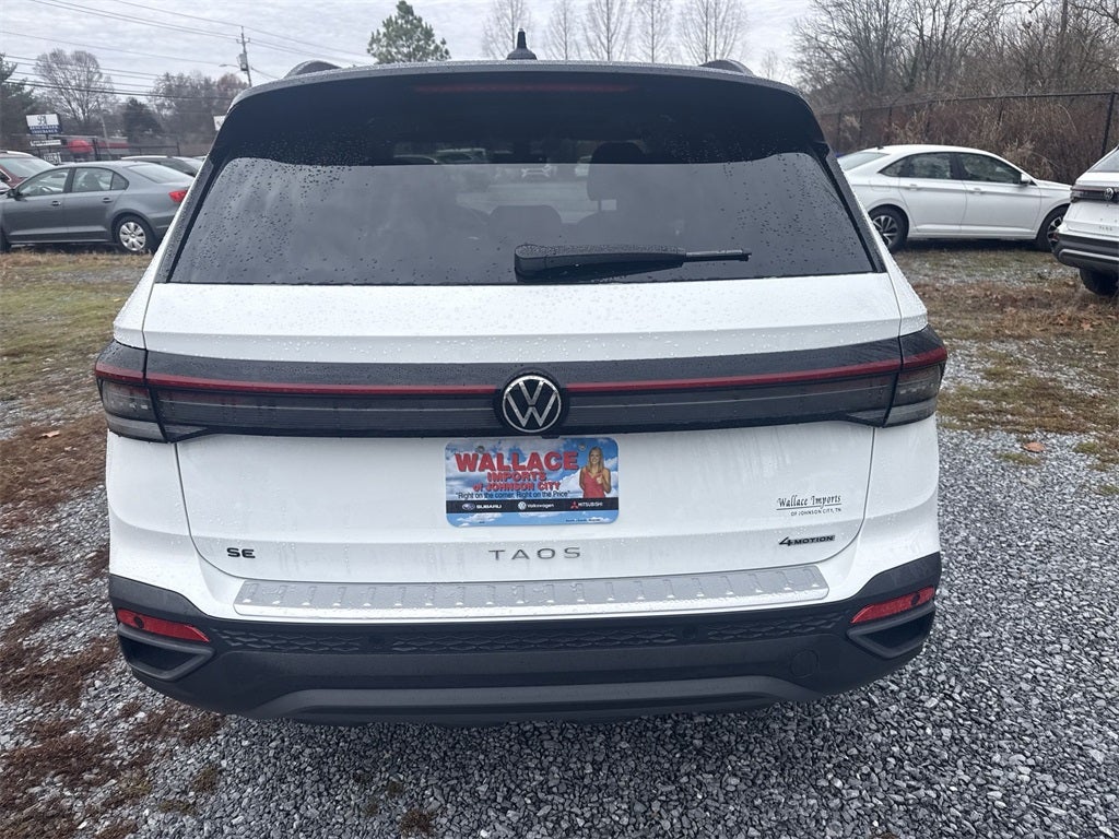 2026 Volkswagen Taos 1.5T SE Black