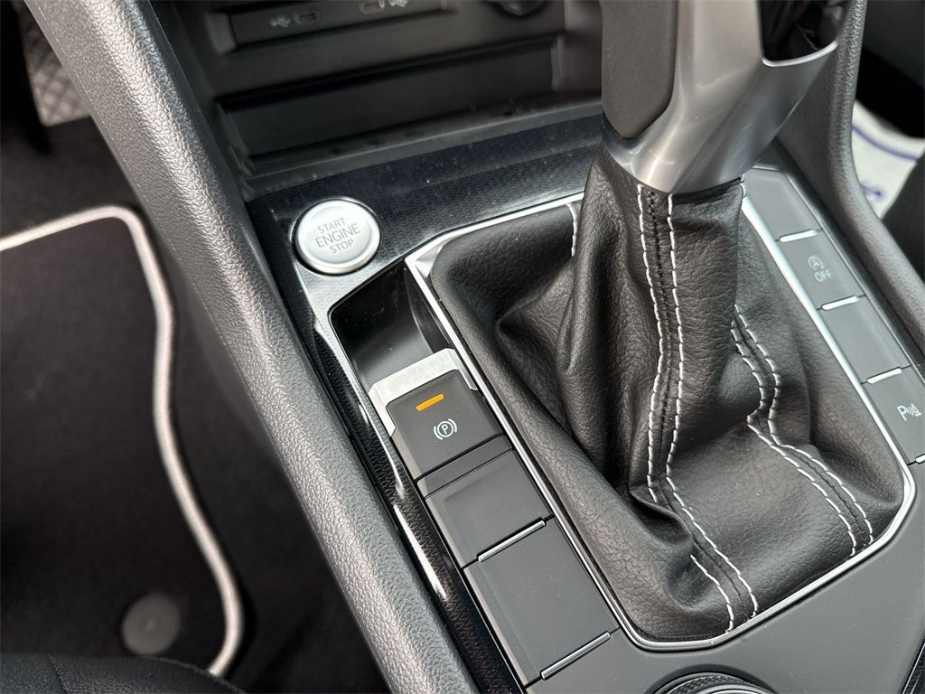 2025 Volkswagen Taos 1.5T SEL