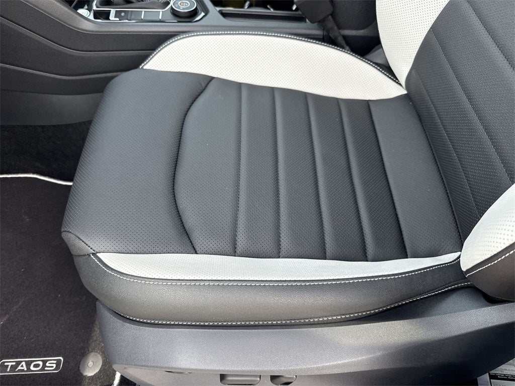 2025 Volkswagen Taos 1.5T SEL