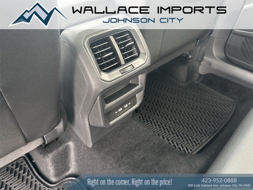 2026 Volkswagen Taos 1.5T SEL