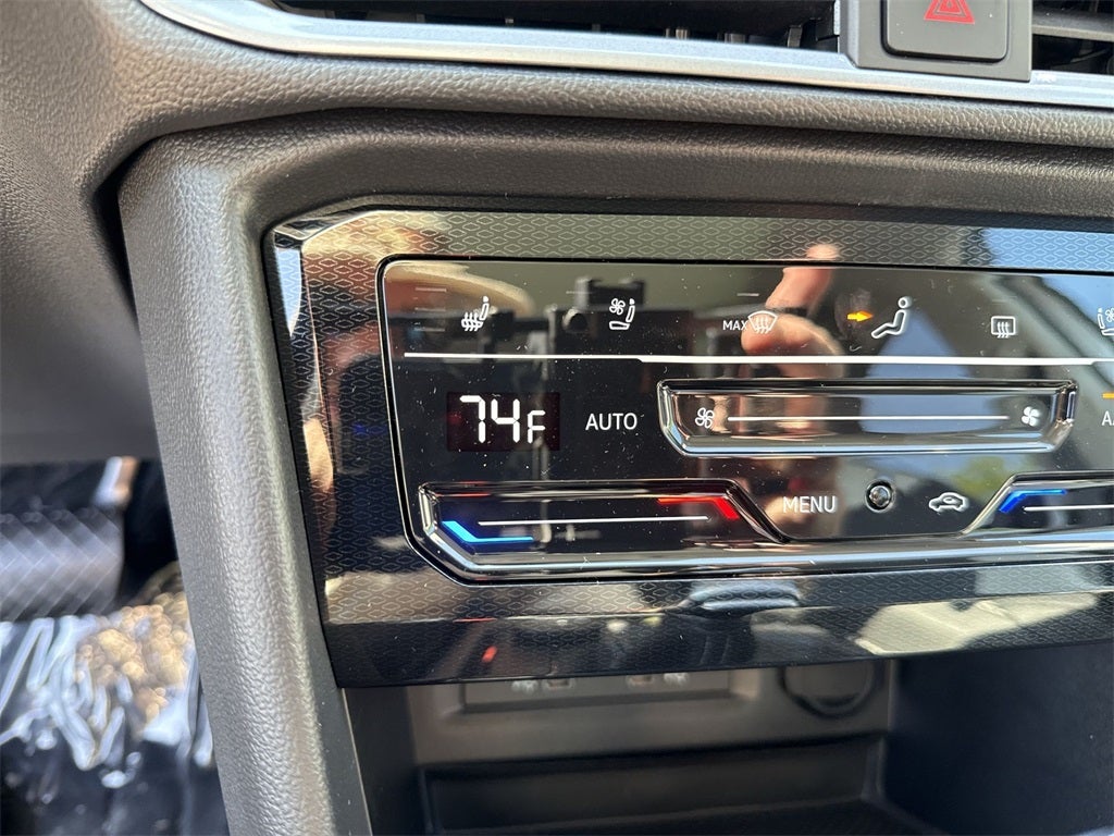 2025 Volkswagen Taos 1.5T SEL