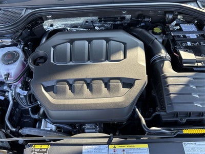 2025 Volkswagen Golf GTI 2.0T SE