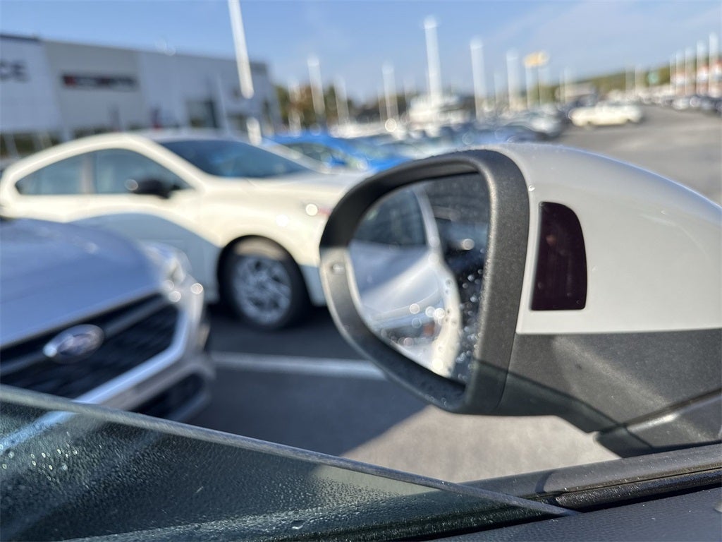 2025 Volkswagen Golf GTI 2.0T SE