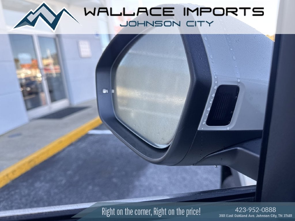 2027 Volkswagen Atlas SEL R-Line