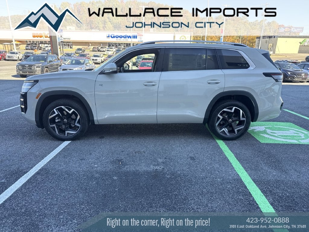 2027 Volkswagen Atlas SEL R-Line