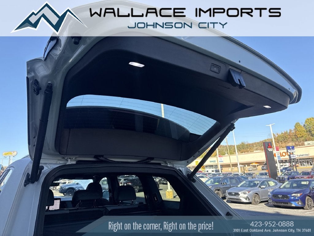 2027 Volkswagen Atlas SEL R-Line