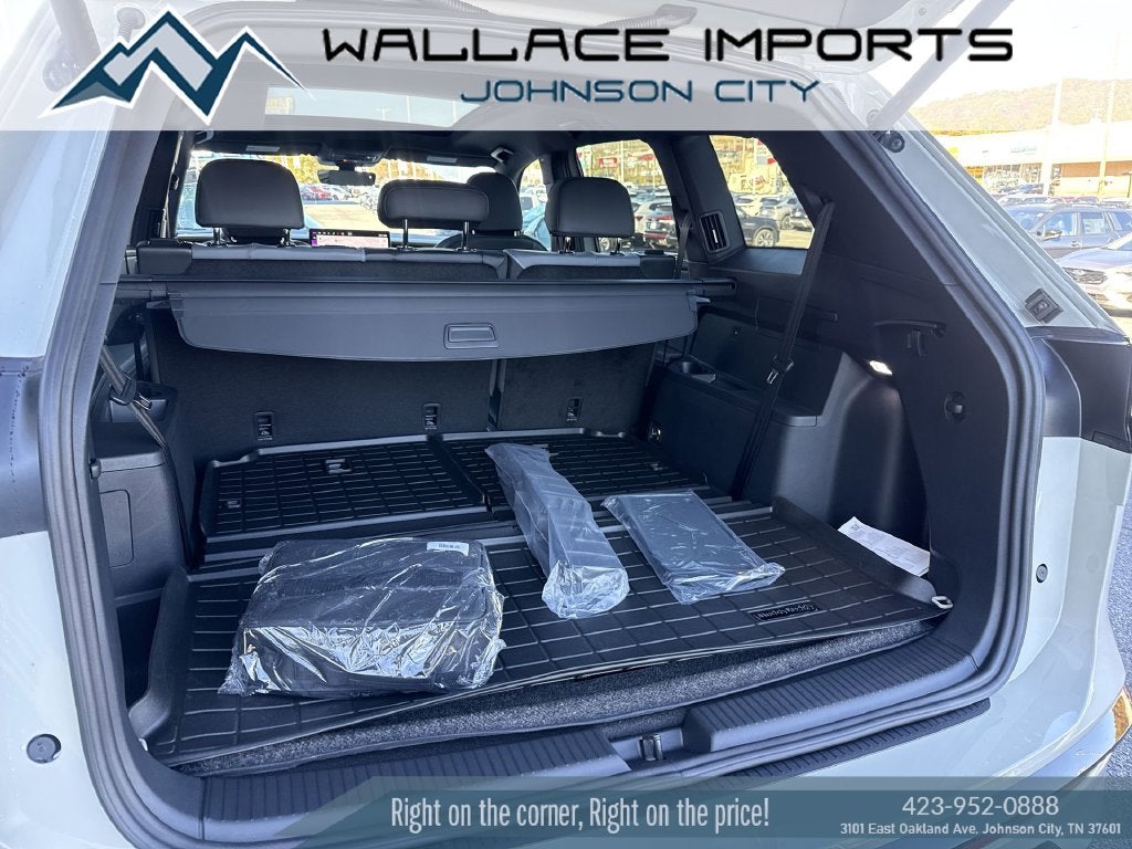2027 Volkswagen Atlas SEL R-Line