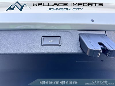 2027 Volkswagen Atlas SEL R-Line