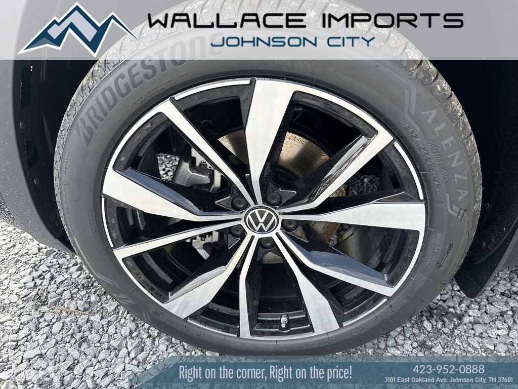 2026 Volkswagen Atlas Cross Sport SEL Premium R-Line