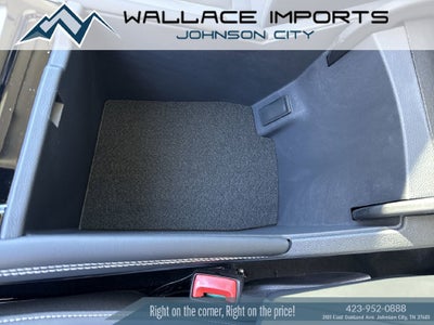 2027 Volkswagen Atlas 2.0T SE w/ Technology