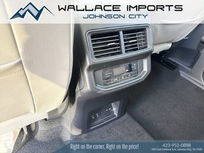 2027 Volkswagen Atlas 2.0T SE w/ Technology