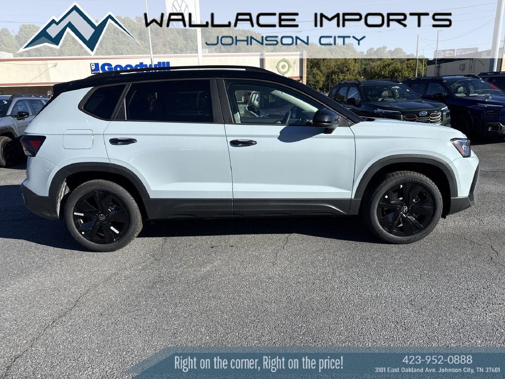 2027 Volkswagen Taos 1.5T SE