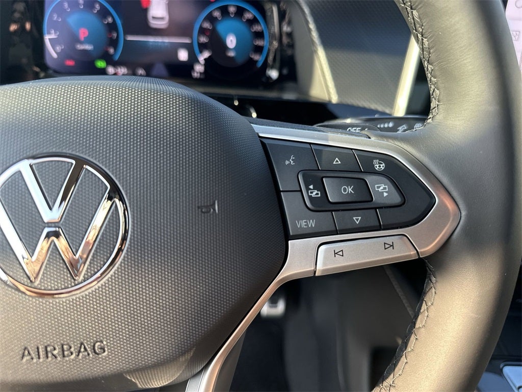 2024 Volkswagen Atlas Cross Sport 2.0T SEL R-Line